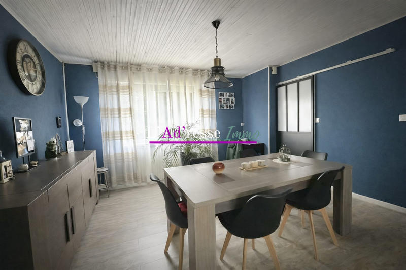 Maison - 80 m² - 5 pièces