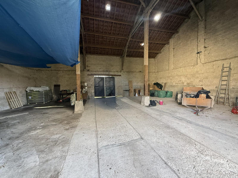 Maison - 184 m² - 7 pièces