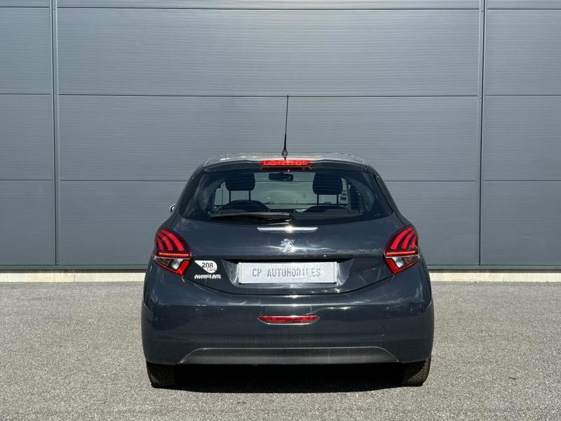 Peugeot 208 1.2 68ch Like moteur 60 000km