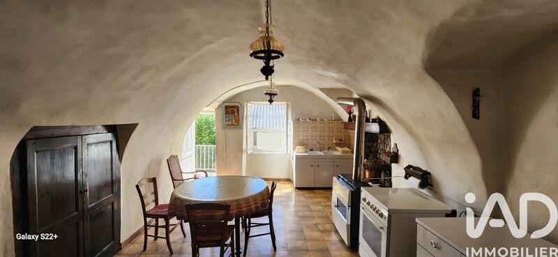 Maison de village - 117 m² - 3 pièces