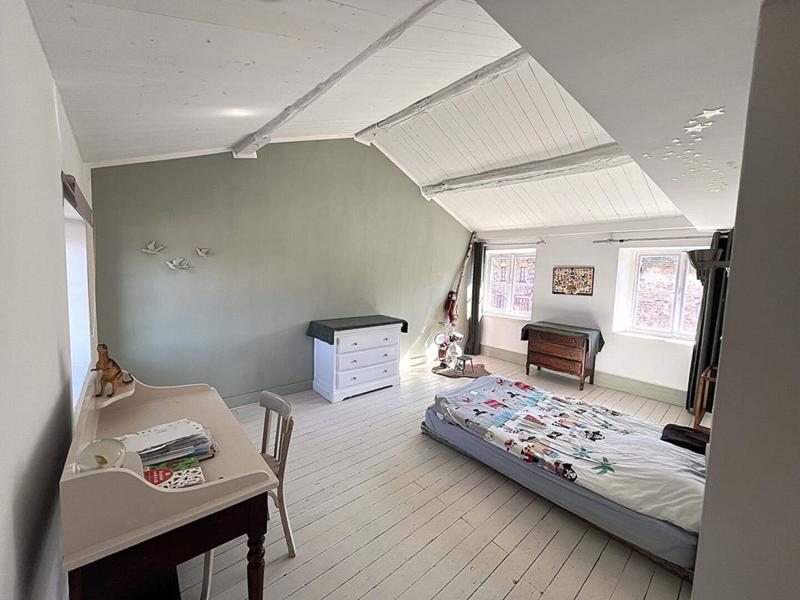 Maison - 162 m² - 7 pièces