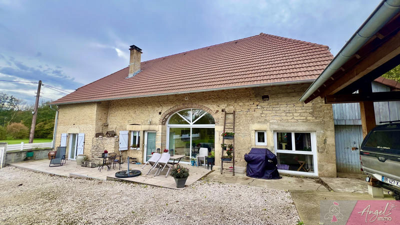 Maison - 130 m² - 6 pièces