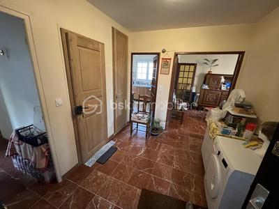 Maison - 98 m² - 4 pièces