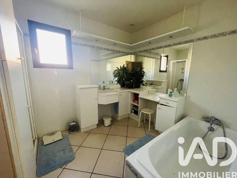 Maison - 153 m² - 5 pièces