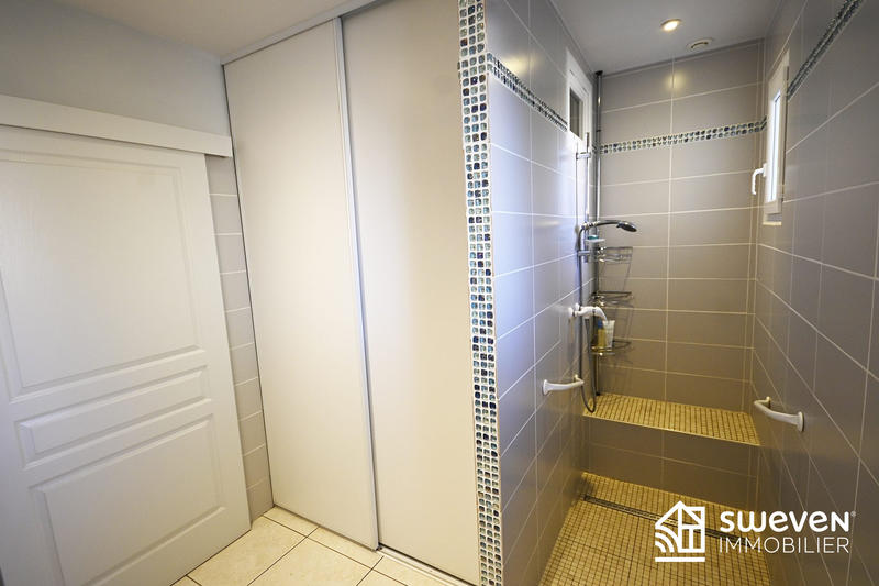 Villa - 140 m² - 4 pièces