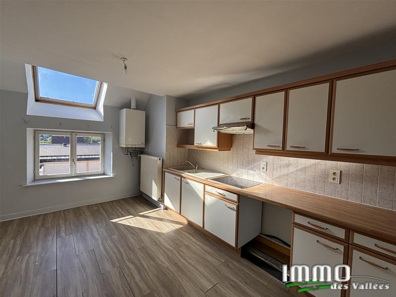 Appartement - 85 m² - 4 pièces