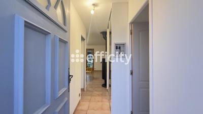 Villa - 94 m² - 4 pièces