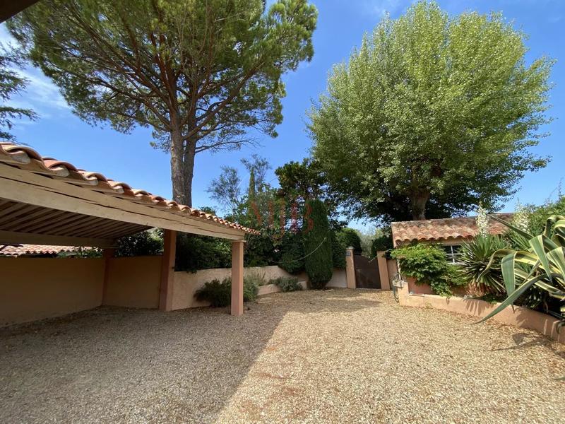 Villa - 210 m² - 7 pièces