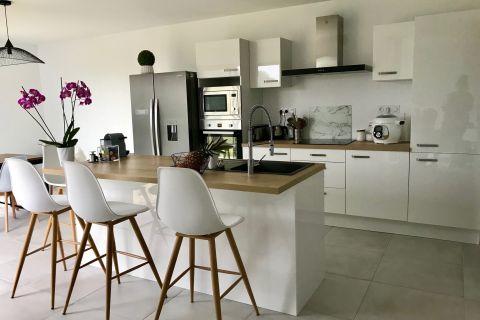 Maison - 101 m² - 5 pièces