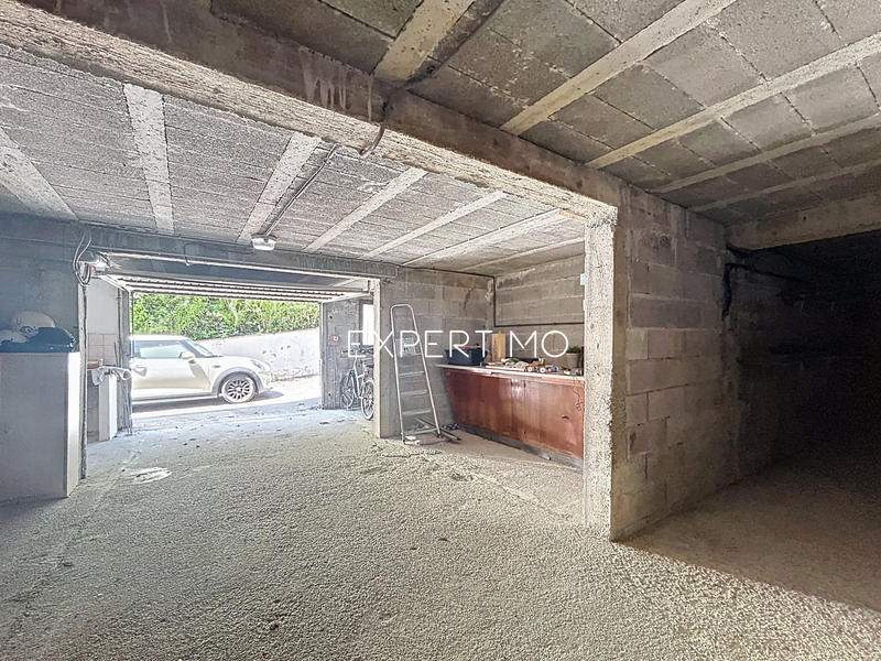 Maison - 195 m² - 6 pièces