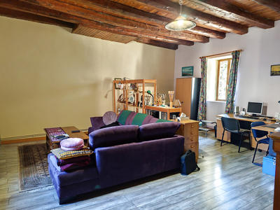 Maison - 640 m² - 15 pièces