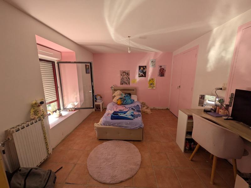 Corps de ferme - 243 m² - 6 pièces