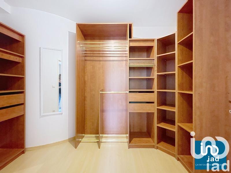 Maison de maîtres - 180 m² - 10 pièces