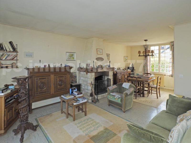 Pavillon - 125 m² - 5 pièces