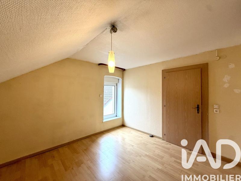 Maison - 104 m² - 5 pièces