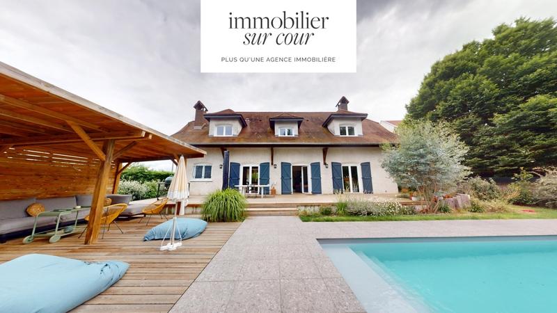 Maison bourgeoise - 190 m² - 5 pièces