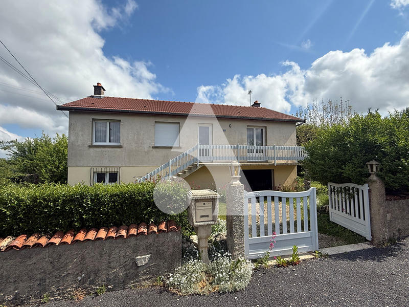 Maison - 90 m² - 4 pièces