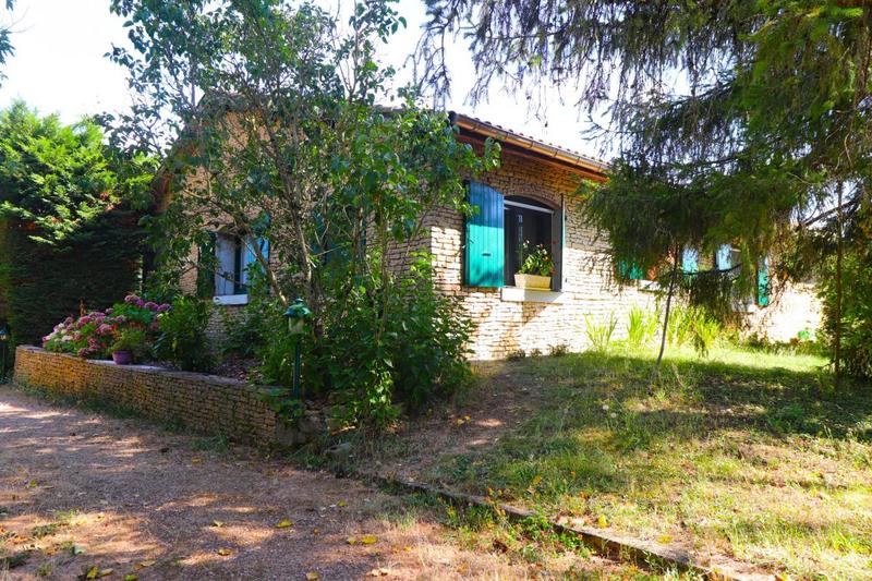 Maison - 100 m² - 3 pièces