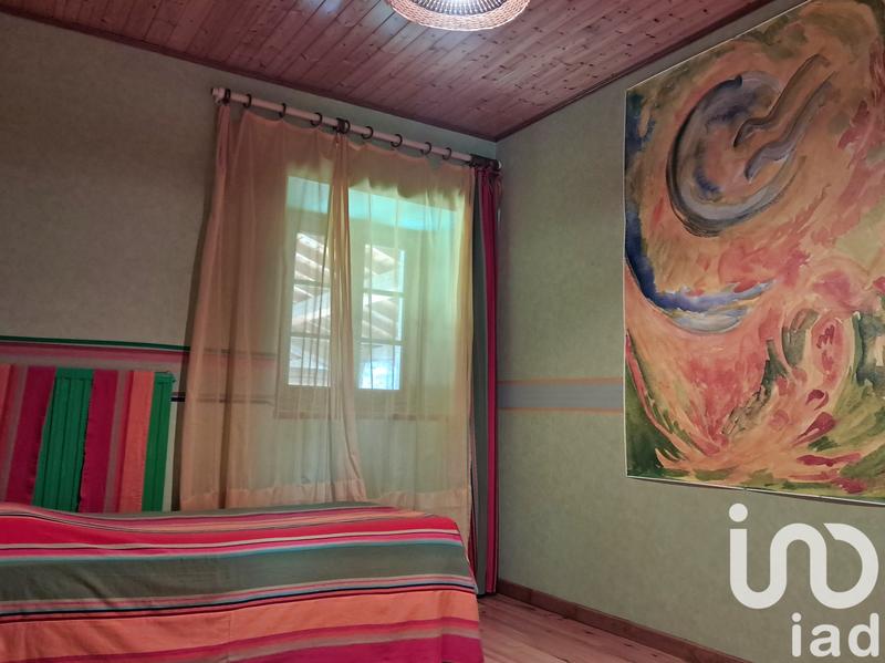 Maison - 234 m² - 5 pièces