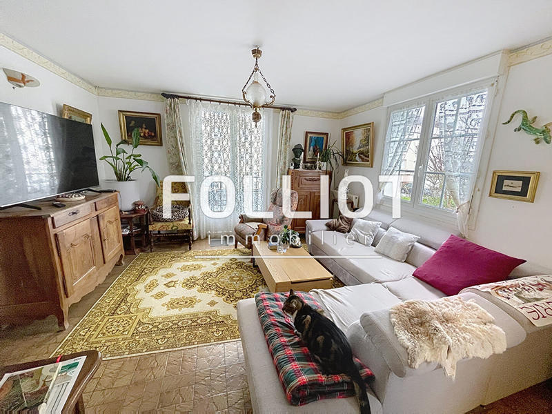 Maison - 138 m² - 8 pièces