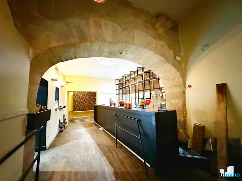 Local commercial - 140 m²