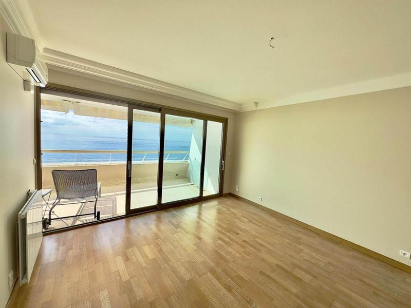 Appartement - 110 m² - 4 pièces