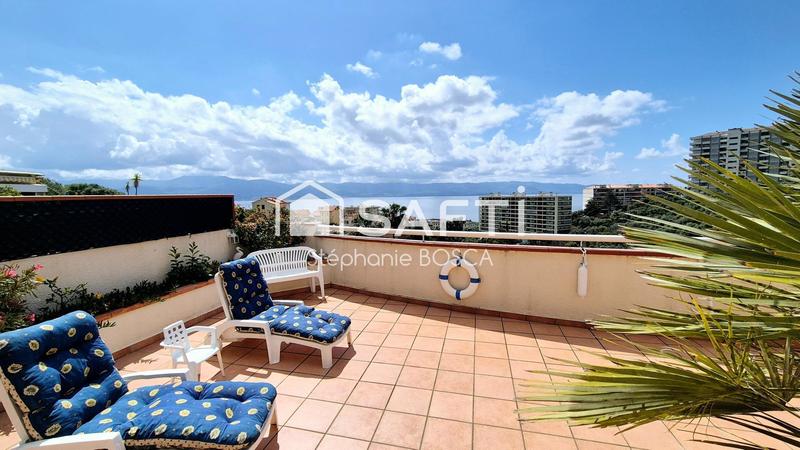 Appartement - 100 m² - 3 pièces