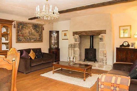 Maison de village - 200 m² - 7 pièces