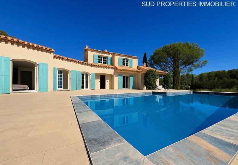 Villa - 207 m² - 7 pièces