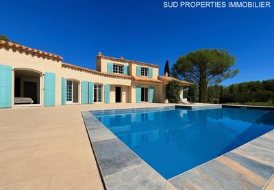 Villa - 207 m² - 7 pièces