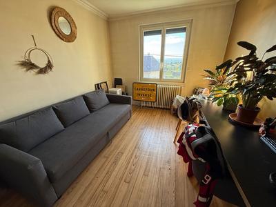 Maison - 151 m² - 5 pièces