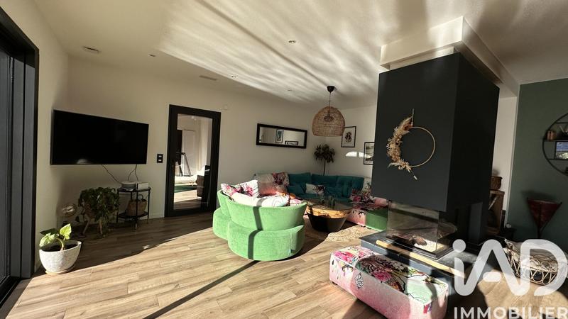 Maison de maîtres - 250 m² - 5 pièces