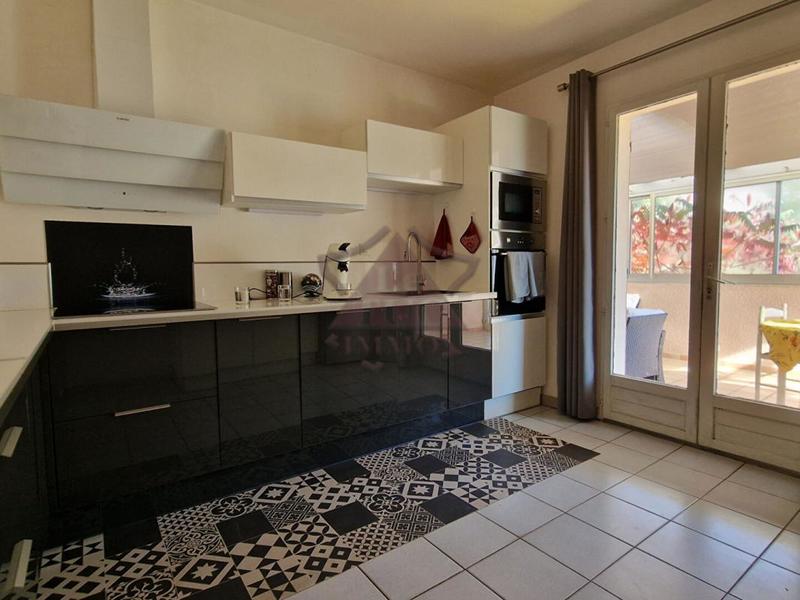 Maison - 86 m² - 4 pièces