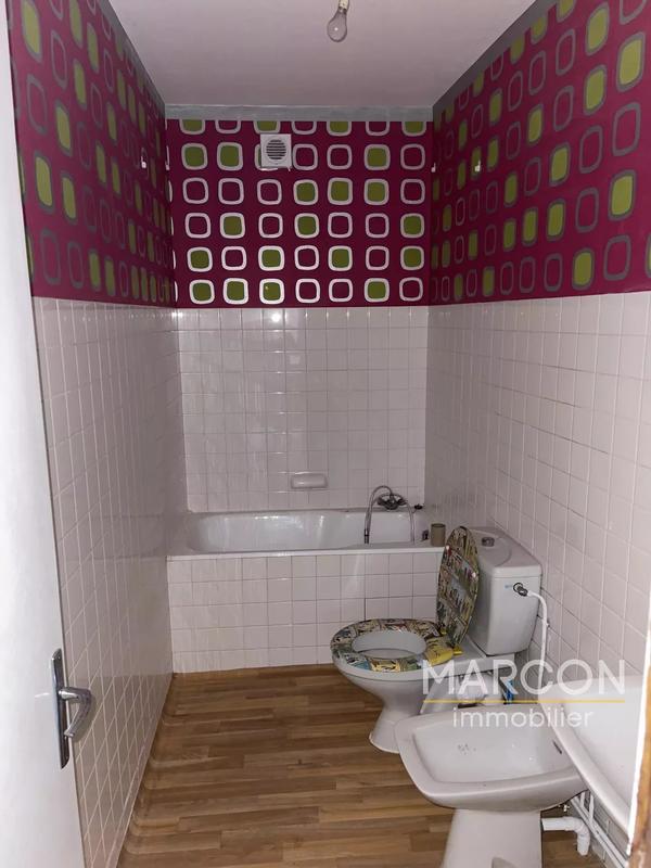 Maison - 190 m² - 5 pièces