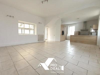 Maison ancienne - 93 m² - 4 pièces