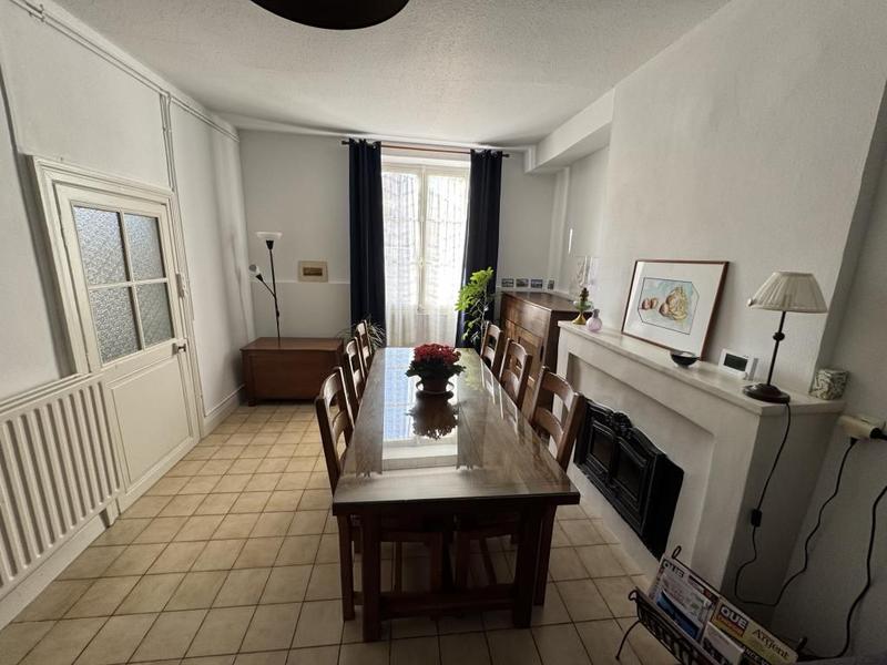 Maison - 134 m² - 7 pièces