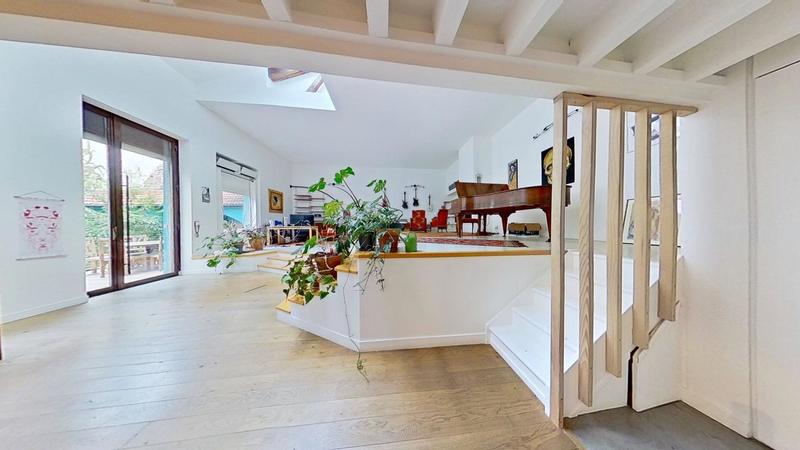 Maison de ville - 200 m² - 5 pièces