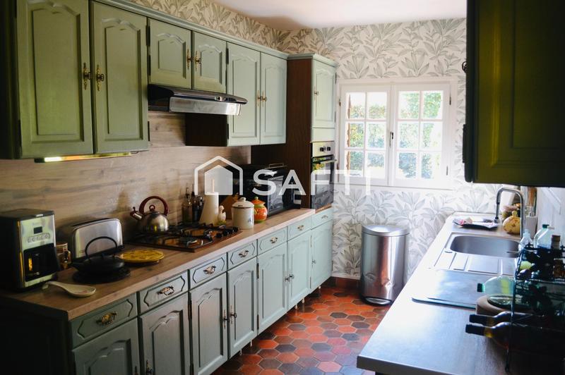 Maison - 192 m² - 6 pièces