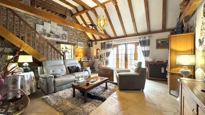 Maison - 100 m² - 6 pièces