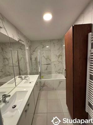 Appartement - 112 m² - 5 pièces