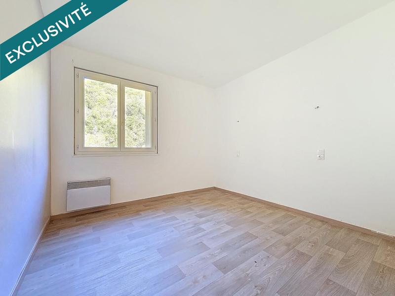 Maison - 177 m² - 9 pièces