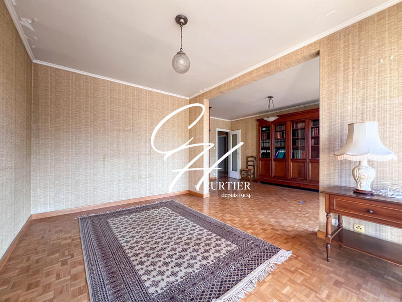 Appartement - 94 m² - 4 pièces