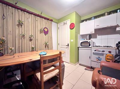 Appartement - 100 m² - 2 pièces