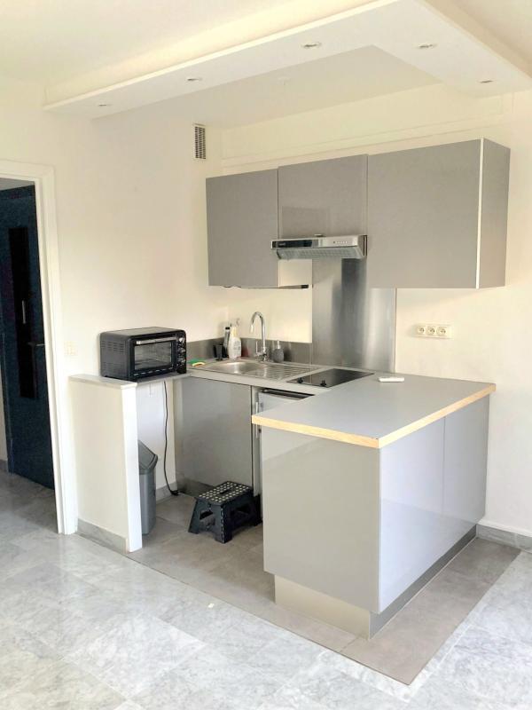 Studio - 20 m² - 2 pièces