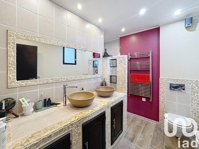 Appartement - 97 m² - 4 pièces