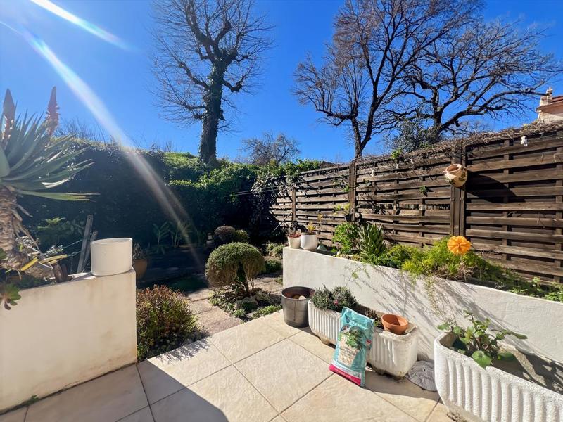 Maison - 229 m² - 9 pièces