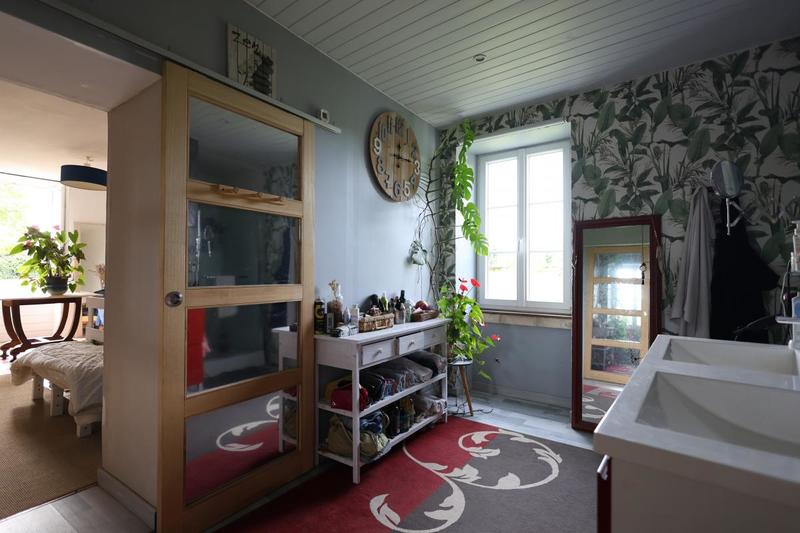 Maison - 260 m² - 8 pièces