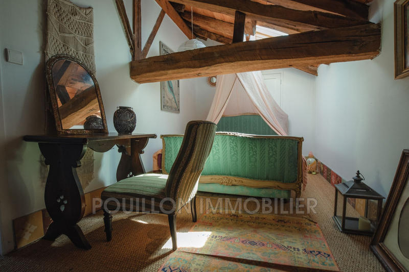 Demeure - 330 m² - 12 pièces