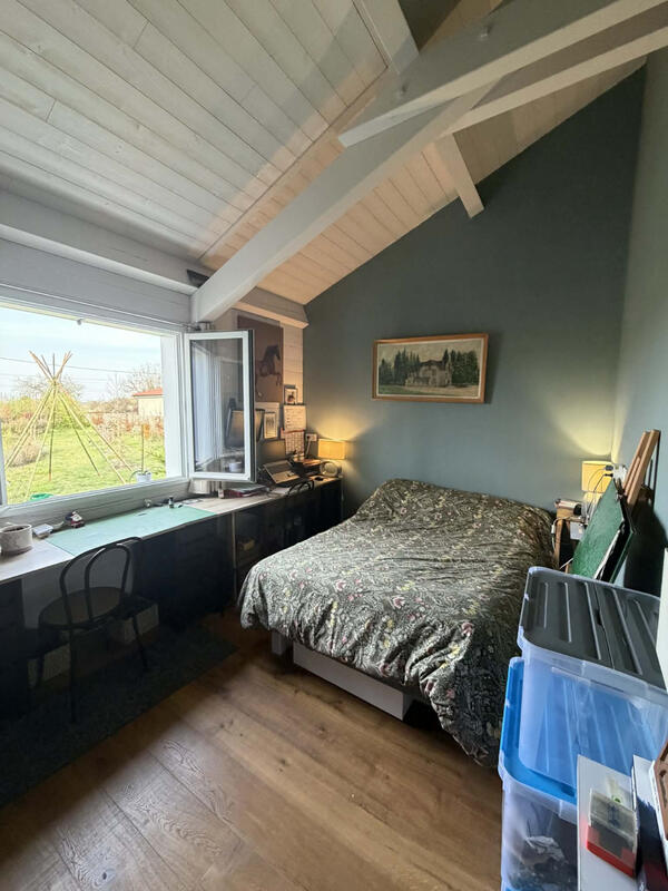 Maison - 152 m² - 6 pièces