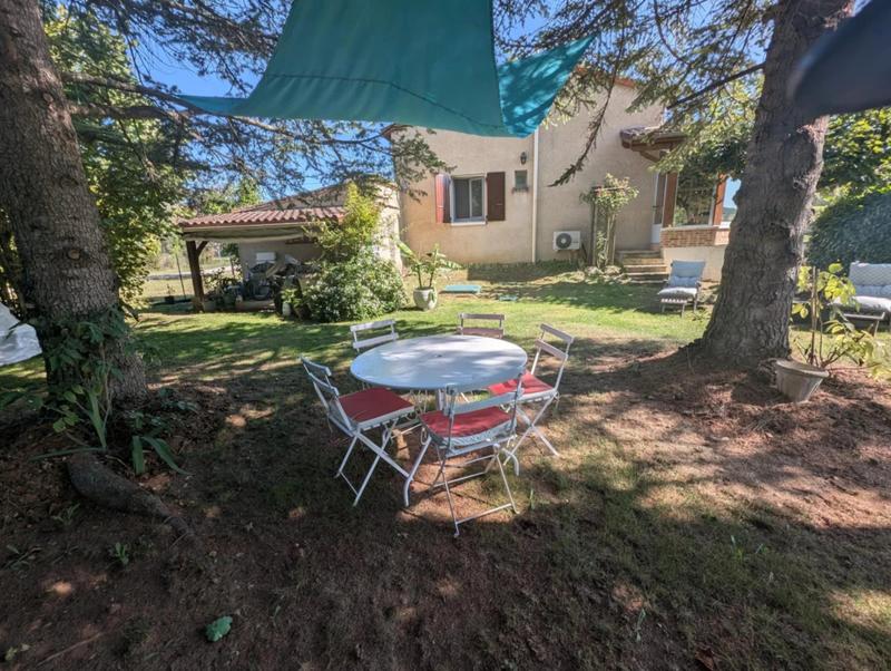 Maison - 128 m² - 4 pièces